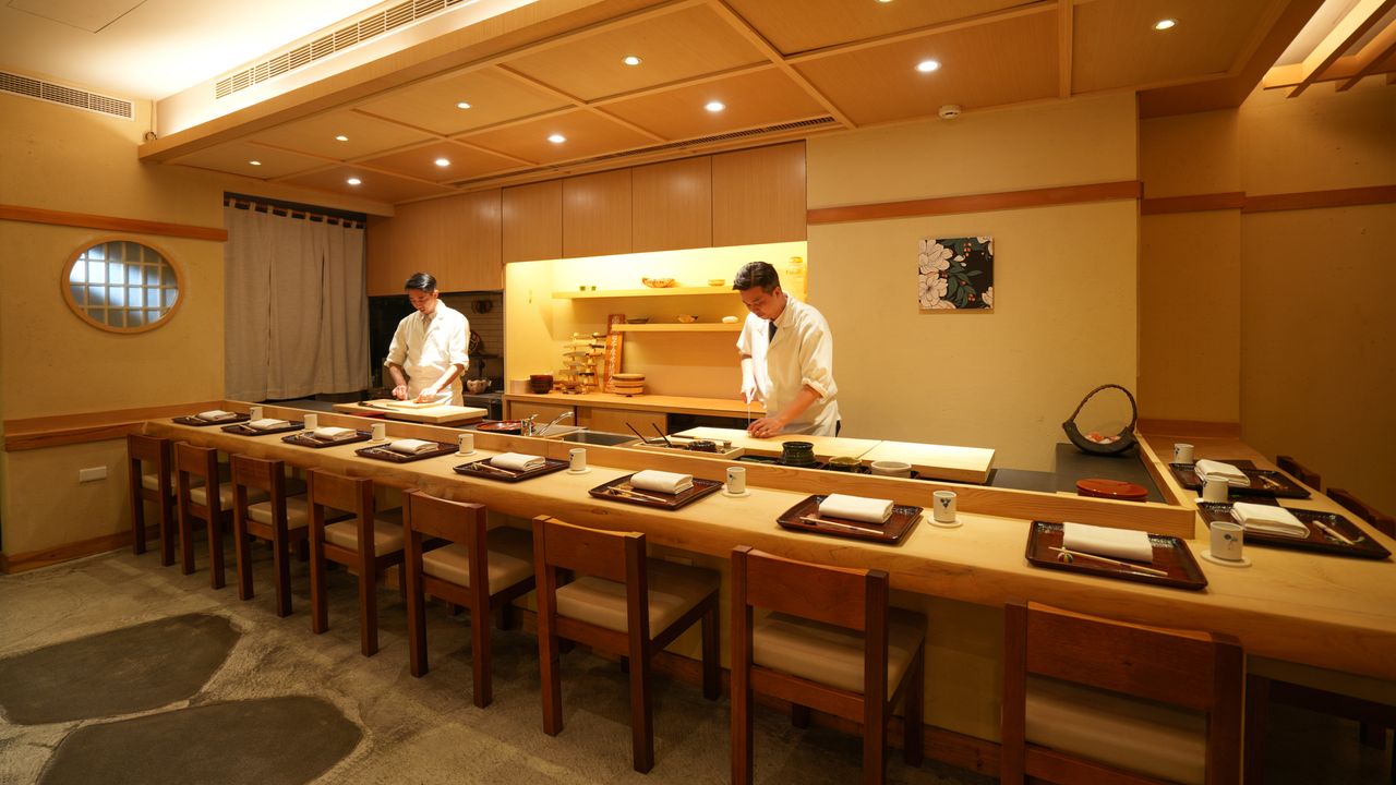 「鮨水仙」信義區新創壽司風潮：松露魚子醬與頂級食材的完美結合