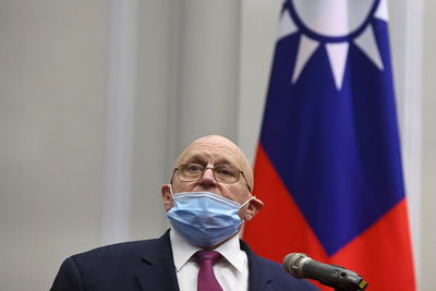 美國友台派傳奇人物阿米塔吉辭世 曾力挺台灣民主與國際支持