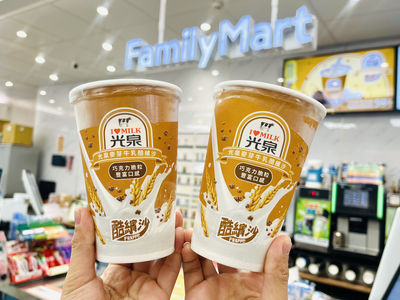 全家夏日新品登場！麥芽冰沙開賣，涼麵味噌湯8折，聯名馬來貘限時優惠