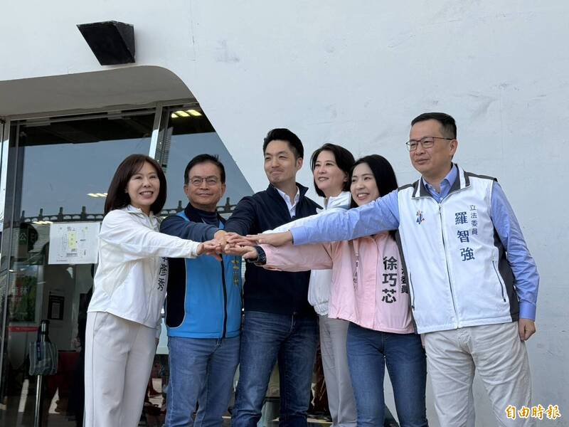 蔣萬安市政行程合體藍委 簡舒培批「公私不分」