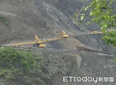 高雄桃源區居民終脫孤島困境 528人順利返家