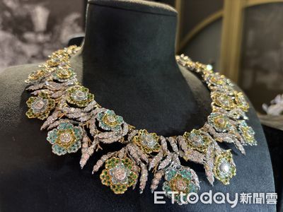 BUCCELLATI與BVLGARI珠寶展現奢華工藝：從黃金蕾絲到頂級祖母綠