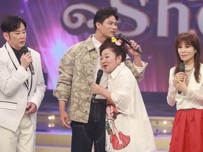 蔡秋鳳驚艷《超級冰冰Show》 58歲淡定展現一字馬絕技