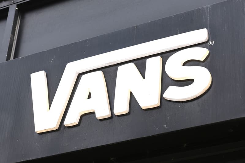 VF Corporation 股價暴跌15.8%：Vans 與 Dickies 業績下滑拖累