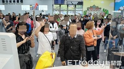 金門機場大亂：濃霧導致旅客滯留，激動抗議要求回家