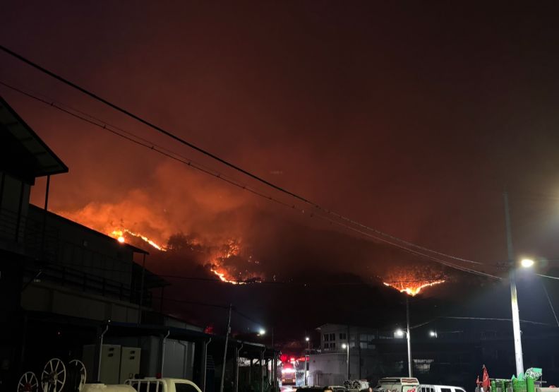 韓國大火5天燒掉2萬個足球場！千年古蹟遭吞噬，火勢逼近世遺河回村