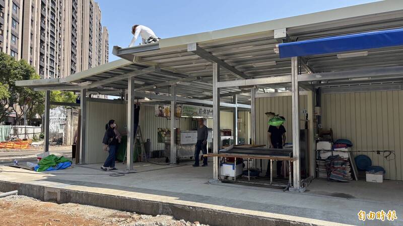 忠貞臨時簡易市場3/25起試營運 龍平路拓寬估8月底完工