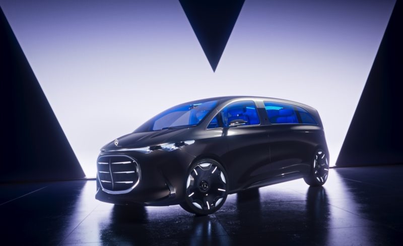 Mercedes-Benz Vision V 亮相：純電MPV重新定義移動豪華