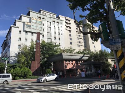 政大學生校內設罷免連署站引爭議 校方強調教育中立