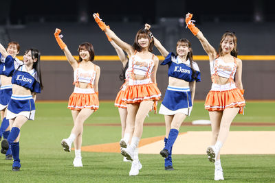 台日雙獅10週年盛典：啦啦隊聯合演出引爆台北大巨蛋