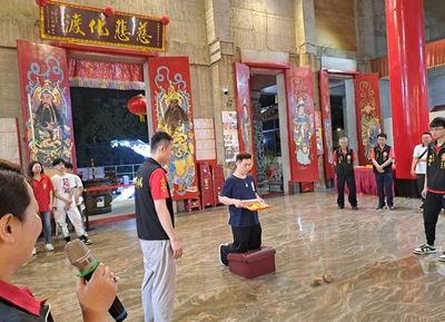 桃園蘆竹慈母宮慶祝媽祖誕辰 擲筊選出新任爐主