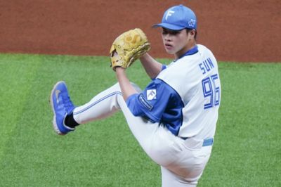 孫易磊驚艷日職！育成投手首登板連投兩局無失分，軟銀監督讚嘆
