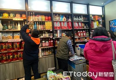 金門縣政府加強查緝私劣菸酒 確保市場秩序與消費者權益