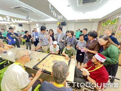台南市赴新加坡學習長照與智慧健康，推動高齡友善城市新策略