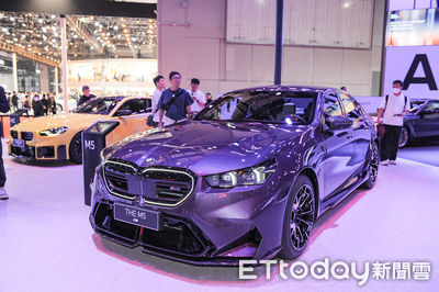 BMW上海車展驚艷登場：新M5、OS 10影音系統與全景顯示功能搶先看