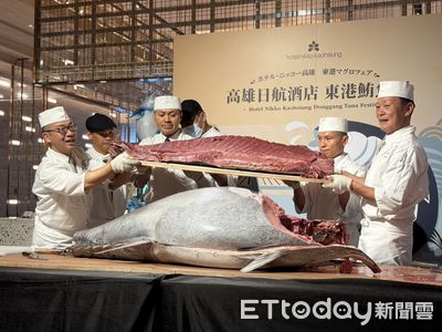 高雄日航酒店推出東港黑鮪魚季 183公斤巨魚解體秀吸睛