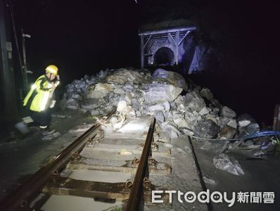 台鐵緊急應對土石流影響：多班次停駛，台北至花蓮開放站票