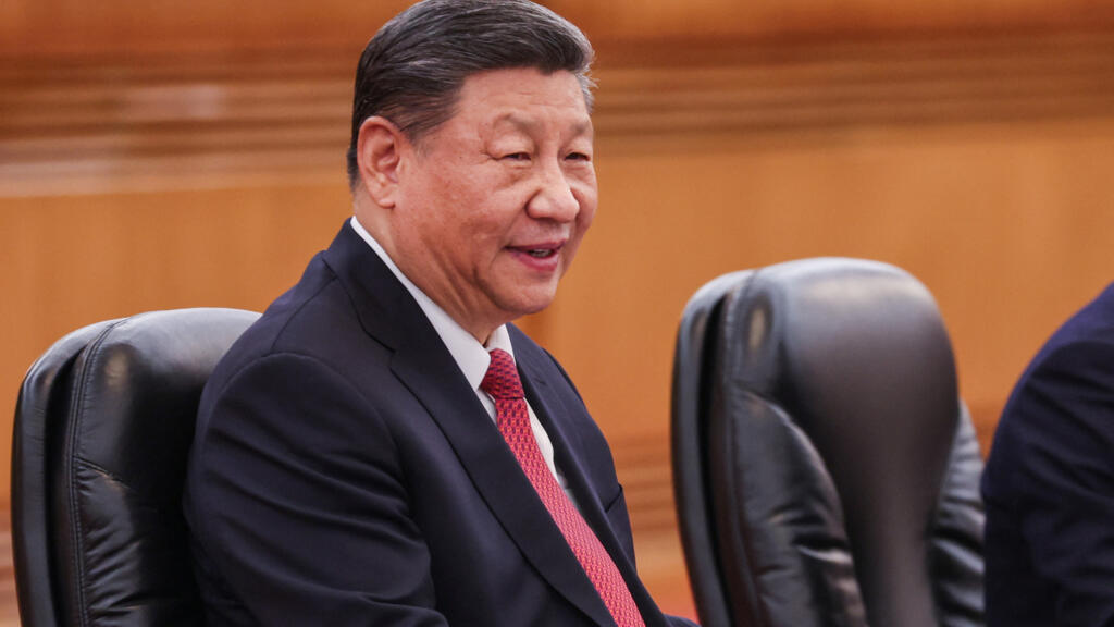 习近平据报周五将会见宝马、奔驰和高通首席执行官