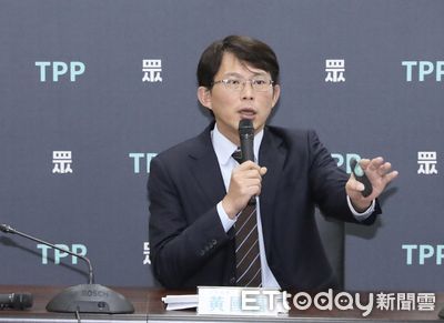 黃國昌中文失誤頻傳：從寫錯「醫」到誤念「造詣」引發網友熱議