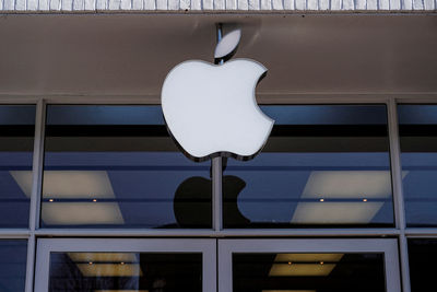 Visa砸33億元爭奪Apple Card支付網路，欲取代萬事達卡
