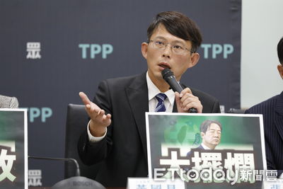 立法院風波：柯建銘提案送62藍白立委紀律委員會，黃國昌質疑公平性