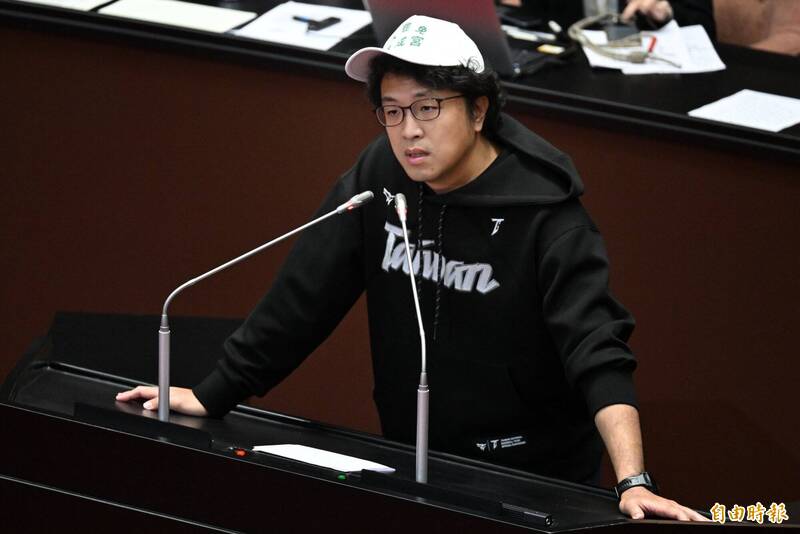 反戒嚴公投多恐怖? 沈伯洋:等於邀請中國2年可以打過來的公投