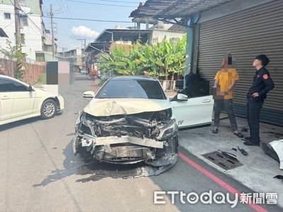 賓士男分手後報復！高雄街頭連撞前女友車 驚險畫面曝光