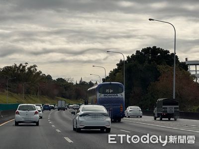 清明連假「中部國道成瓶頸」 高公局籲改走東彰道路