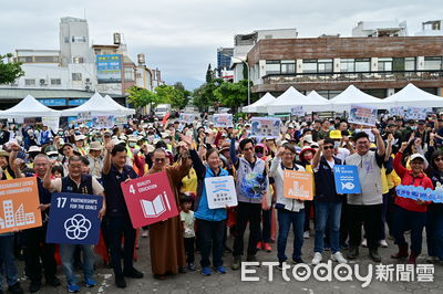 台東世界地球日活動成果豐碩 清出283公斤廢棄物展現環保力