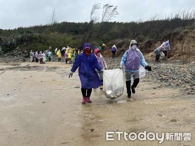 金門清明凈灘清出海漂垃圾300公斤 金湖鎮公所114年春季淨灘活動