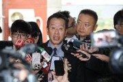 國軍再爆共諜案：官兵營區揮五星旗拍投降片，國防部長痛心