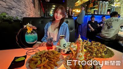 啦啦隊女神Dora酒吧小酌放鬆 粉絲讚其親民真實